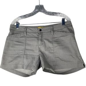 Lole Shorts, women's SZ 10, neutral colors, preppy, geometric‎ print, stretchy